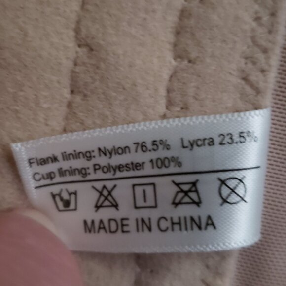 NWT women's Shecurve tan bra 40c - Picture 6 of 14